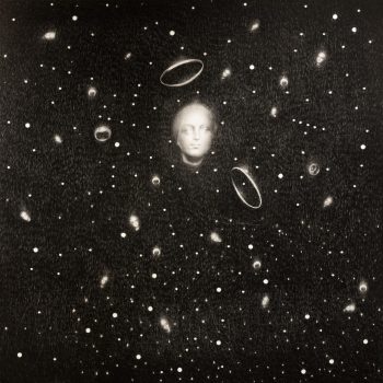 27. Omar Galliani, TRAIETTORIE D’ELLISSI, 2025, matita nera su tavola, 200×200 cm